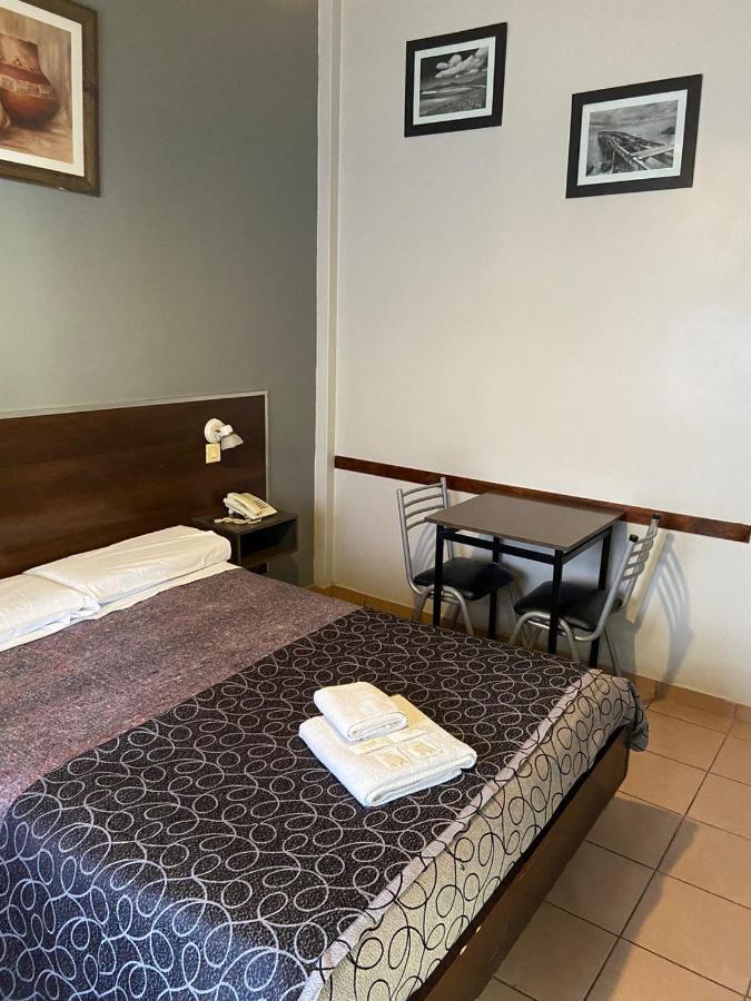 Hotel Viedma Buenos Aires Bagian luar foto